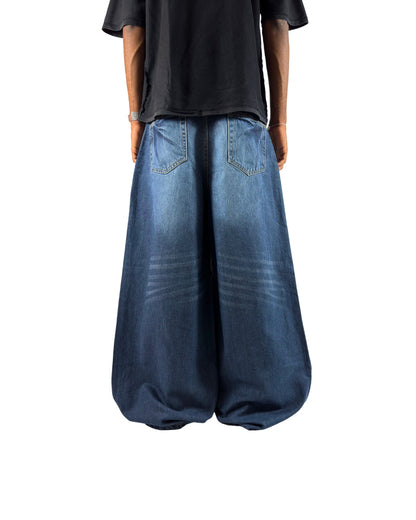 Ocean Drift – The Wide-Leg Denim Revolution
